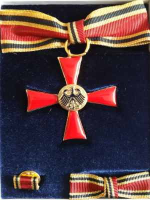 Verdienstkreuz 01